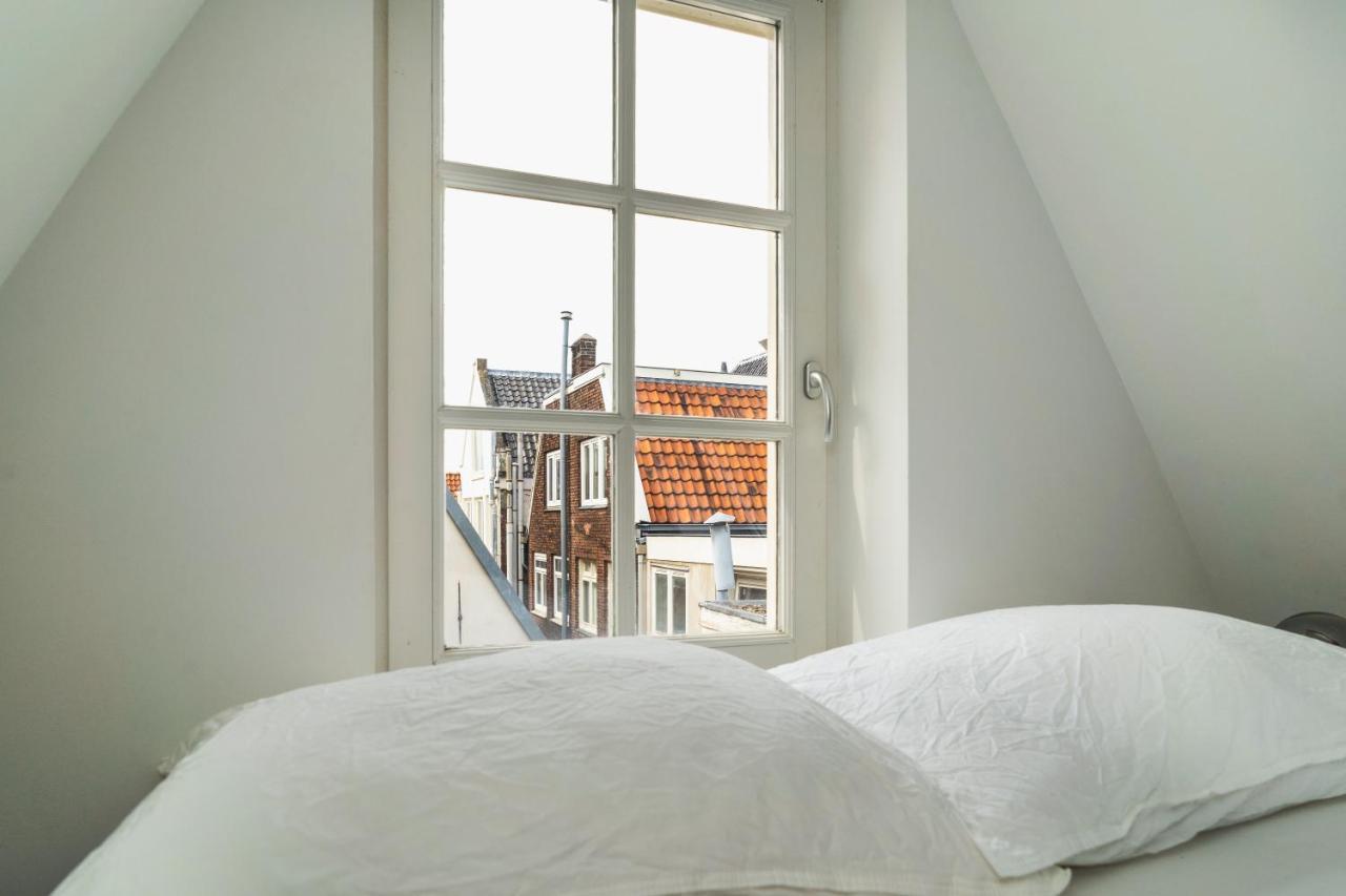 אמסטרדם Tiny Attic On The Herengracht, Private Room מראה חיצוני תמונה